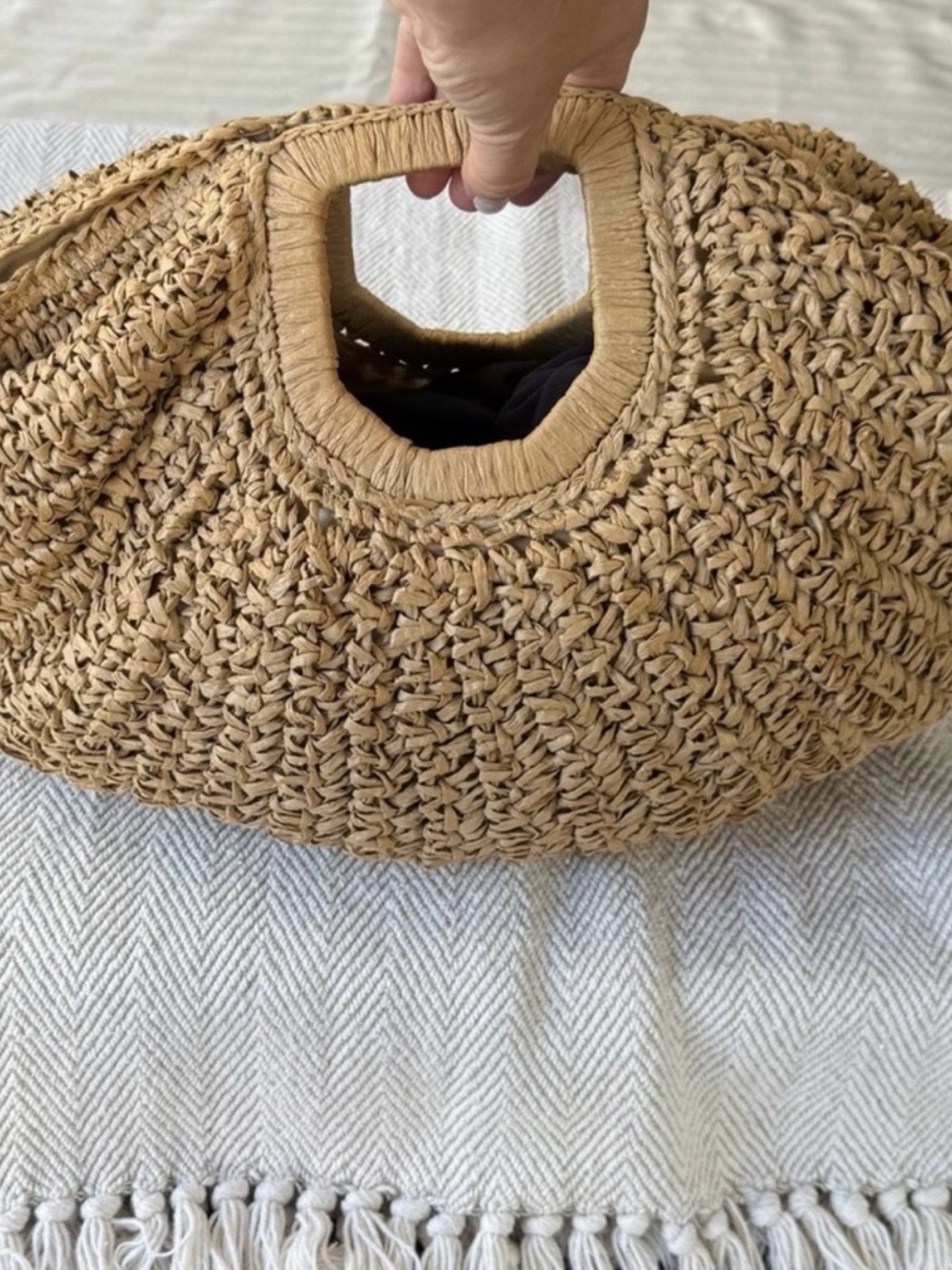 Handwoven Straw Tote Bag in a cool
Shape - Natural